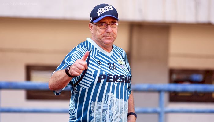 Robert Alberts Ungkap Pemain-pemain Yang Berpeluang Besar Direkrut Persib untuk Liga 1 2022